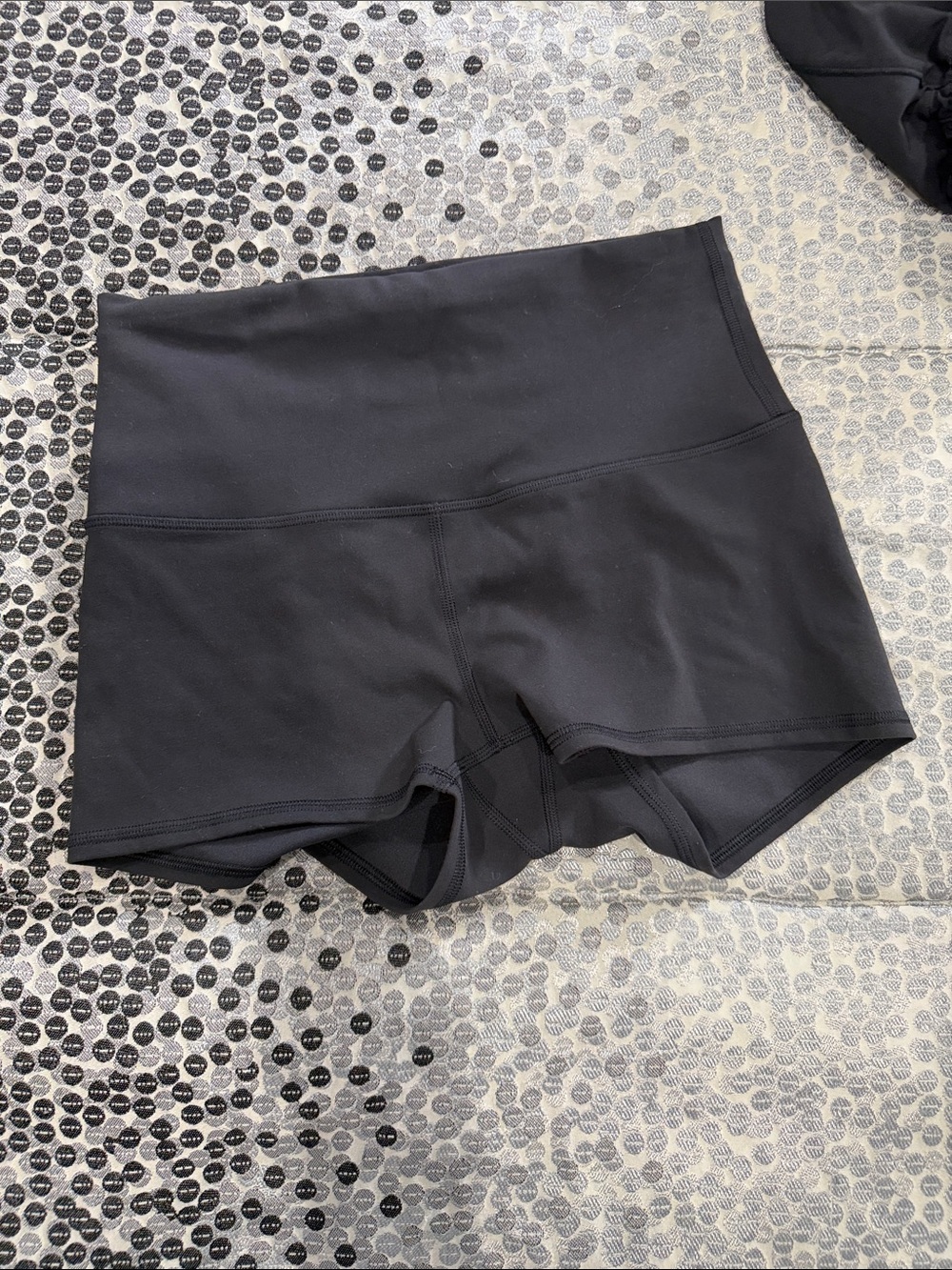 lululemon athletica Wunder Train High-Rise Short 2"